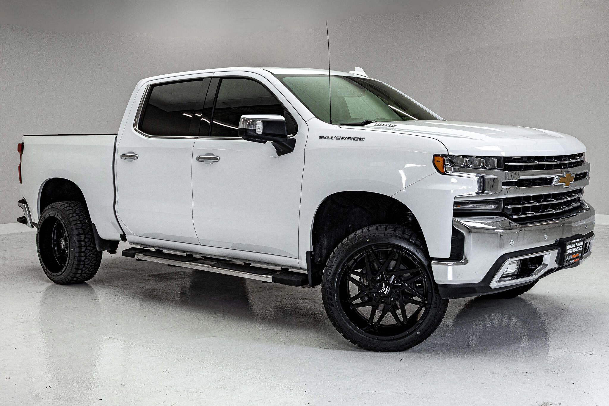chevrolet silverado 1500 2021 1GCUYGETXMZ307683 image chevrolet silverado 1500 2021 1GCUYGETXMZ307683 image